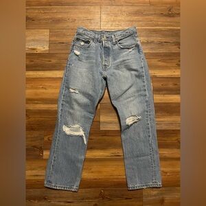 Classic Blue Distressed Women’s Levi’s Jeans